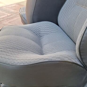 автокредит на подержанный автомобиль: Avtomobil oturacaq dəsti - Komplekt: 2 ön oturacaq + 1 arxa skameyka — 8