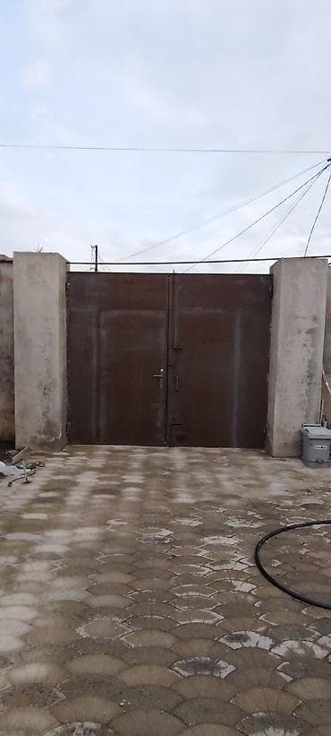 Bərkidici məhsullar: İşlənmiş Dəmir Həyət darvazası, Yana açılan, 3 m, Mexaniki, Qapı ilə, rəng - Qəhvəyi, Kredit yoxdur — 4