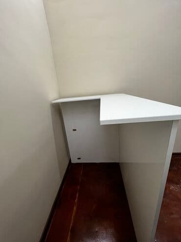 рабочий стол для телефона флай: Reception masası satilir. Ela veziyyetde. Olcusu 116*110 small — 3
