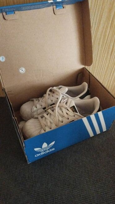 uwaq ucun tortlar: Uniseks, 29, Adidas — 3