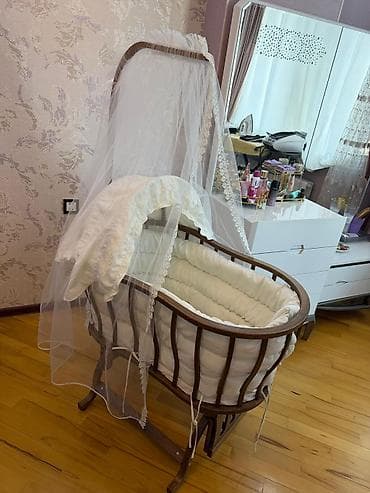 uşaq yelencek: Oğlan və qız üçün, Yumru, Beşik, Dəst ilə, Matras ilə, Yellənmə mexanizm ilə — 4