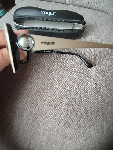 Aksesuarlar: Optik eynək, Yeni — 4