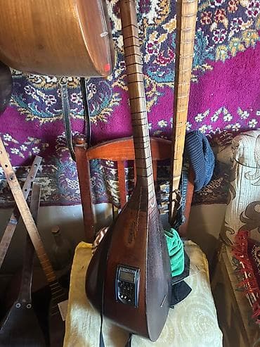 Саз: Elektro saz – milli naxışlı, ay-ulduz işləməli model - Korpus: bütöv — 6