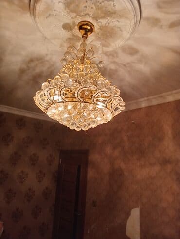 Güzgülər: Çılçıraq, 10 və daha çox lampa, Xrustal — 1