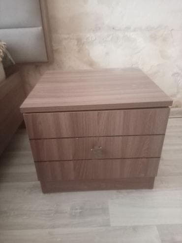 balkon dolab: Yataq otağı mebel dəsti - Dördqapılı geniş qarderob: iki mərkəzi — 2