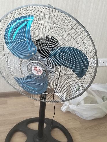 CROWN döşəmə tipli ventilyator - Tip: Şaquli/döşəmə ventilyatoru