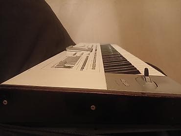 Синтезаторы: Korg Pa2X Pro professional aranjor klaviaturası alətin özü və içi çox — 3
