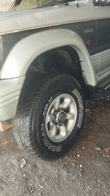 646 mator: Mitsubishi Pajero: 2.8 l | Ofrouder/SUV — 5