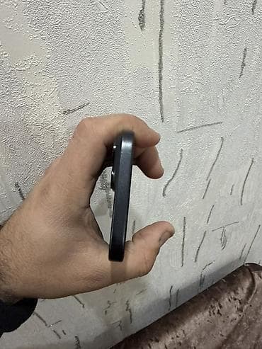 iphone 6 kabrolari: IPhone 15, 128 GB, Qara — 4