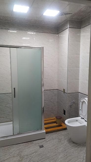 Sumqayıt 18 mkda yeni tikilide 2 otağlı əşyalı 8 mərt, komendat pulu — 2