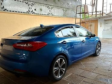 Kia Cerato: 2 l | 2013 il Sedan lalafo.az -da Kia Cerato: 2 l | 2013 il Sedan