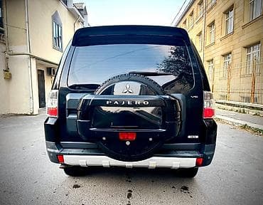 Mitsubishi Pajero: 3 л | 2007 г. 411000 км Внедорожник — 10
