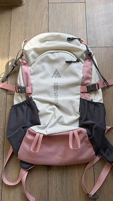 şiş cantası: Çəhrayı ağ bel çantası (backpack). Az istifadə olunub — 1
