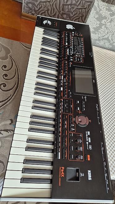 Klavişli alətlər: Sintezator, Korg, İşlənmiş, Ödənişli çatdırılma — 9