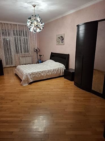 4 otaqlı, 172 kv. m — 2