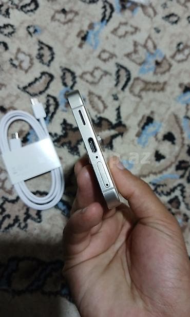 Samsung Galaxy S24, 128 GB, rəng - Qızılı, İki sim kartlı — 3