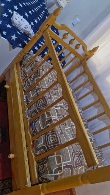 embawood usaq carpayilari: Oğlan və qız üçün, İşlənmiş, Dördbucaq, Beşik, Dəst ilə, Matras ilə, Yellənmə mexanizm ilə — 1