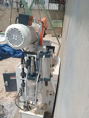 Dəmirkəsən dərgah satılır yenidir qiymət 800 AZN ünvan Sulutəpə(Aişə)