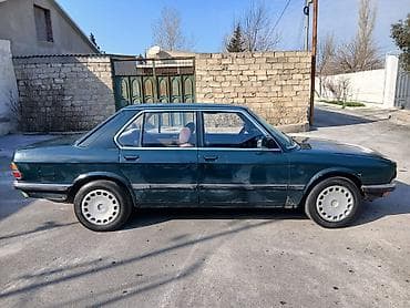 BMW: BMW 5 series: 2 l | 1984 il Sedan — 1