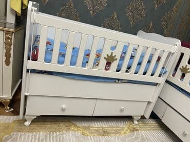 куплю раскладушку бу: Для девочки и мальчика, Четырехугольная, Колыбель, С бортиками, Без механизма качания — 1