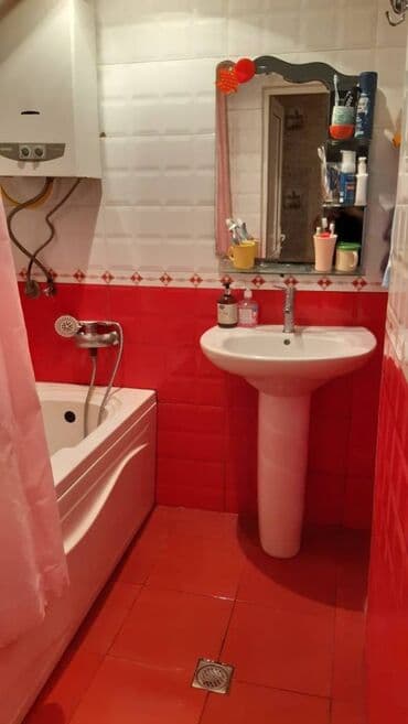 ipotekada olan evlerin satisi: Bakı, Əhmədli, 3 otaqlı, Köhnə tikili, m. Əhmədli, 82 kv. m — 9