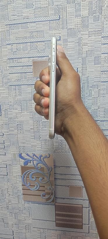 IPhone 11, Ağ, Face ID — 6