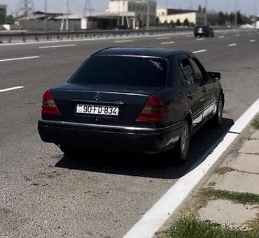 iso oturacaq: Mercedes-Benz C-Class: 1.8 l | 1996 il Sedan — 4