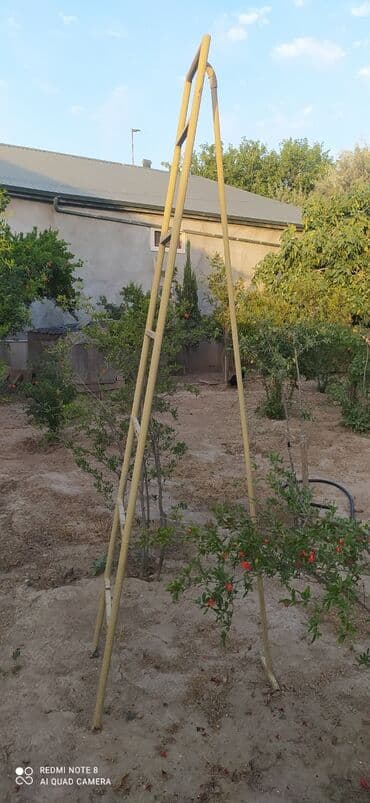 kubik ucuz qiymete: Nerdivan satilir. Rahat acilir baglanir mohkemdi. Hundurluk 2.50 — 1