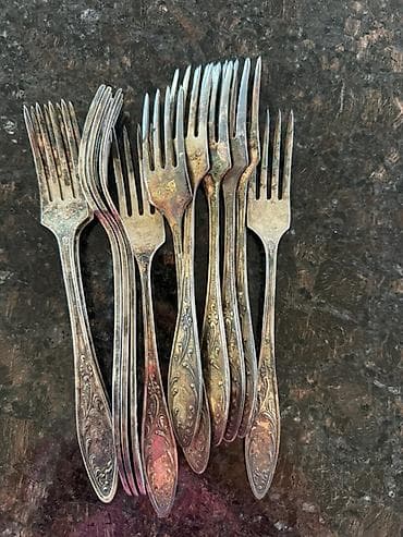 qasig: Gümüşü rəngli, naxışlı metal çəngəl və qaşıq dəsti - Kolleksiya — 3