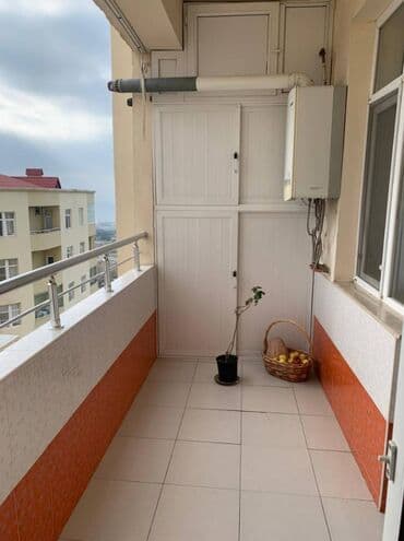 sumqayıtda 2 otaqlı mənzillər: Həzi Aslanov metrosuna yaxin Gence prospektində 16 mertebeli binanın — 11