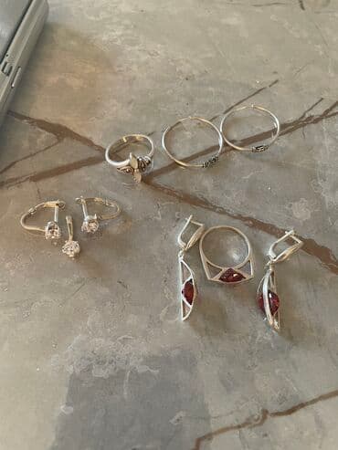 cartier sırğa: Sırğa, Gümüş, 18 g, Ünvandan götürmə, Ödənişli çatdırılma — 1