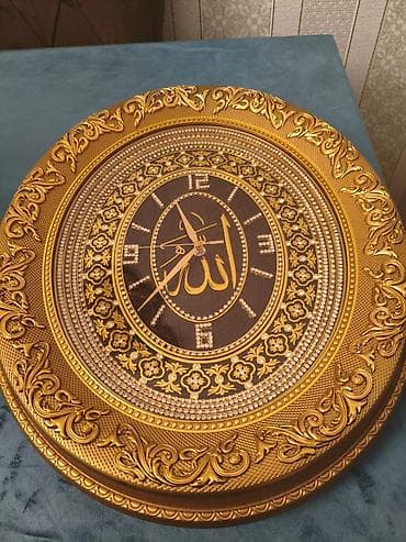 kubik daş: Divar saatları, Elektron — 2