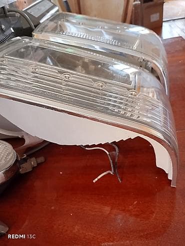 Ehtiyat hissələri: Komplekt, Yaxın və uzaq vuran işıqlar Jeep, İşlənmiş — 6