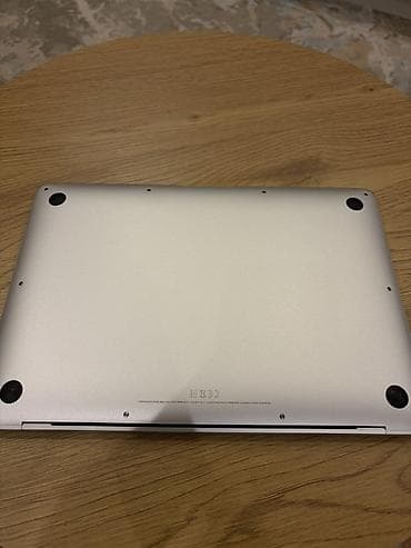hard disk ssd: İşlənmiş Apple MacBook, 13.3 ", Apple M1, 256 GB — 4