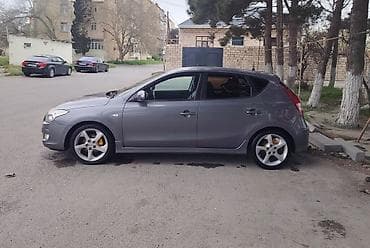 hunday tikson: Hyundai i30: 1.4 l | 2011 il Hetçbek — 8