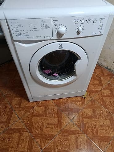 a way out disc: Indesit IWSC 5105 (Eco Time) önyükləməli paltaryuyan maşın - Yükləmə — 1