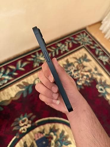iphone ekran sekli: IPhone 12, Qara, Face ID — 1