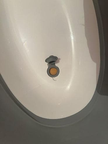 hamam dəsmalı: Uşaq vannası və vanna içliyi (balıq yastıq) birlikdə satılır. Körpəni — 5