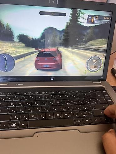 korpus hp: HP G62 noutbuk - Ekran: 15.6" HD (matris parlaq), yuxarıda inteqrə — 8