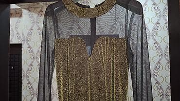 Şıq gecə/libas – qızılı parıltılı, şəffaf detallı - Model: Uzun