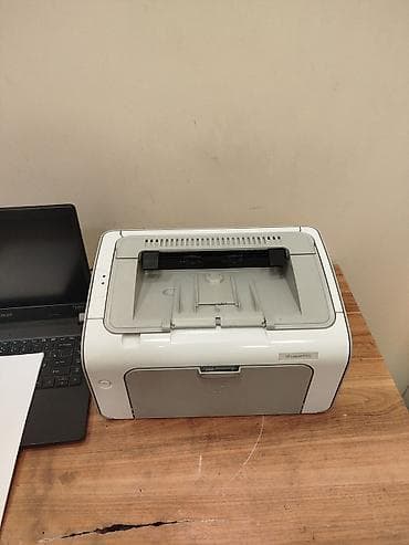 printer hp: HP LaserJet P1102 – kompakt mono lazer printer - Növ: Qara-ağ (mono) — 1