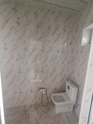 salyanda evlər: Salam yeni Ramanada yola yaxın kirayə həyət evi - Həyət: Tametlə — 8