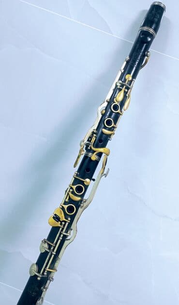 ağ klarnet: Sol agac klarnet Amati kraliçe çox gözəl səslənməsi var bilənlər bilir — 1