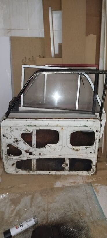 Бамперы, буферы: Правая передняя, ВАЗ (LADA) 2106 01, 1995 г., Самовывоз — 2