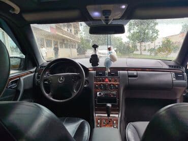 запчасти портер 1: Mercedes-Benz 240: 2.4 l | 2001 il Sedan — 8