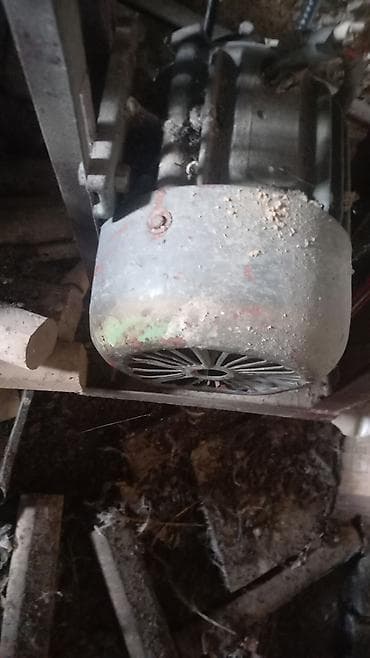 Motorlar 380 220 işləyir işləkdilər əla vəziyyətdədilər Təsvir: - — 4