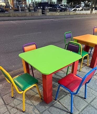 usaq stol stullari: Uşaq masa-stul dəsti 1 ədəd stulu var - Parlaq rəngli, kvadrat — 1
