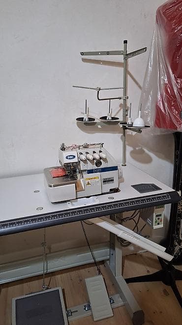 Tikiş maşını Overlok, 4 saplı