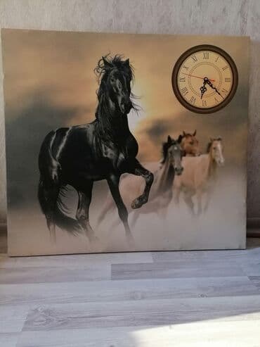 Digər aksesuarlar: Saat Kətan üstündə at çap olunub Əla hədiyyə — 3