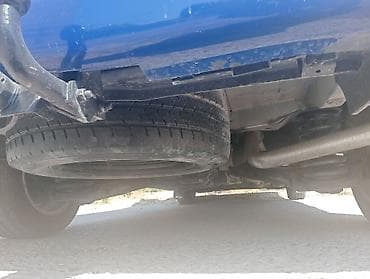 mini canqan: Mercedes-Benz Vito (mavi, minivan) Texniki xüsusiyyətlər və təchizat — 1